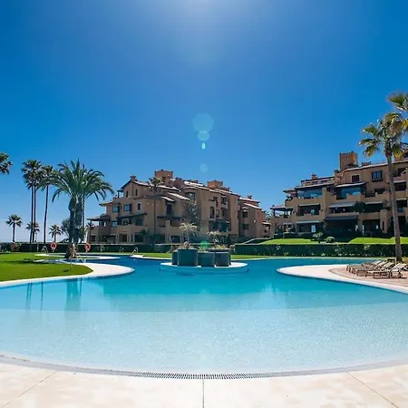 First Line Beach Complex Apartment